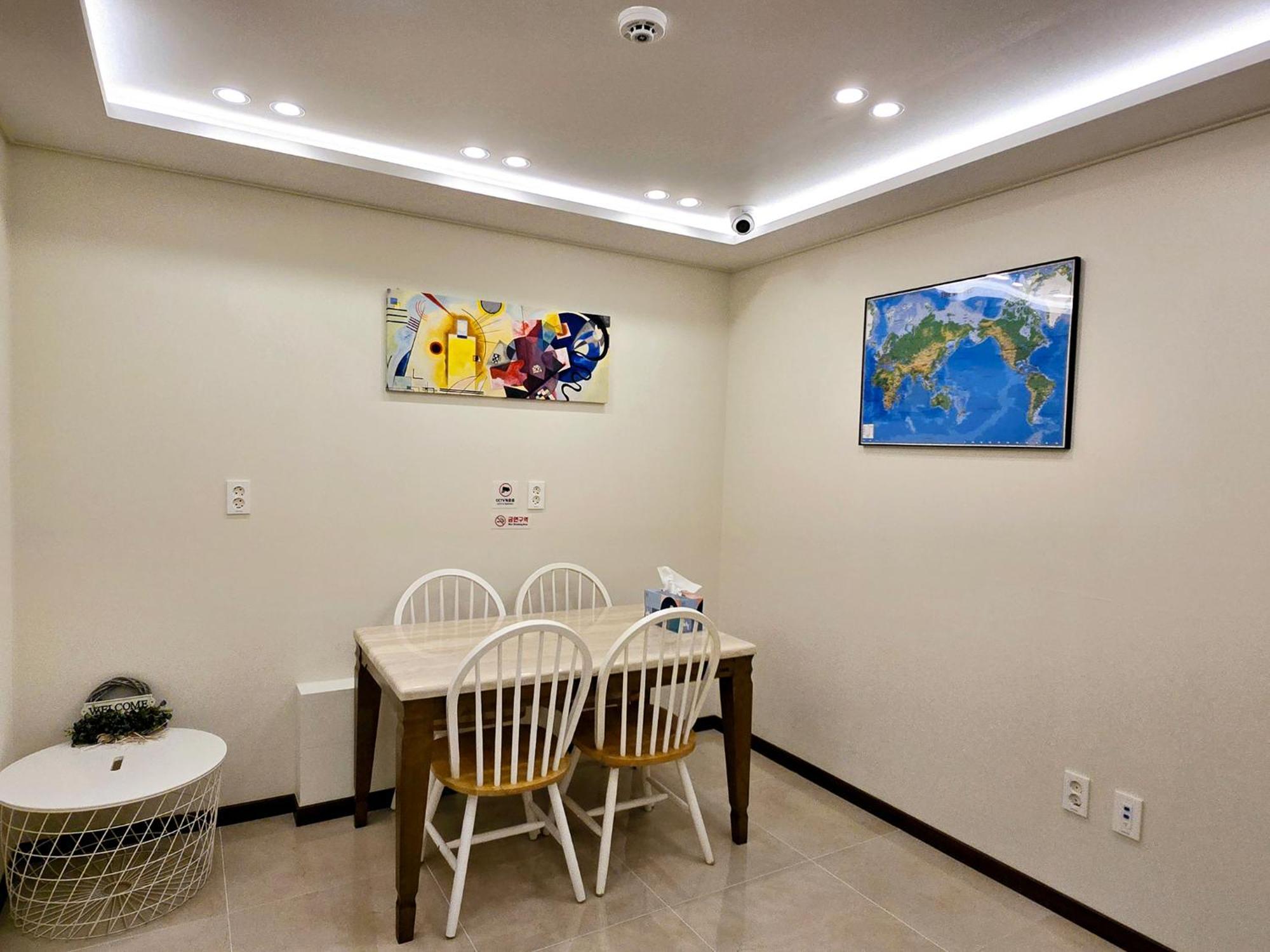 Incheon Airport Guesthouse L Eksteriør bilde